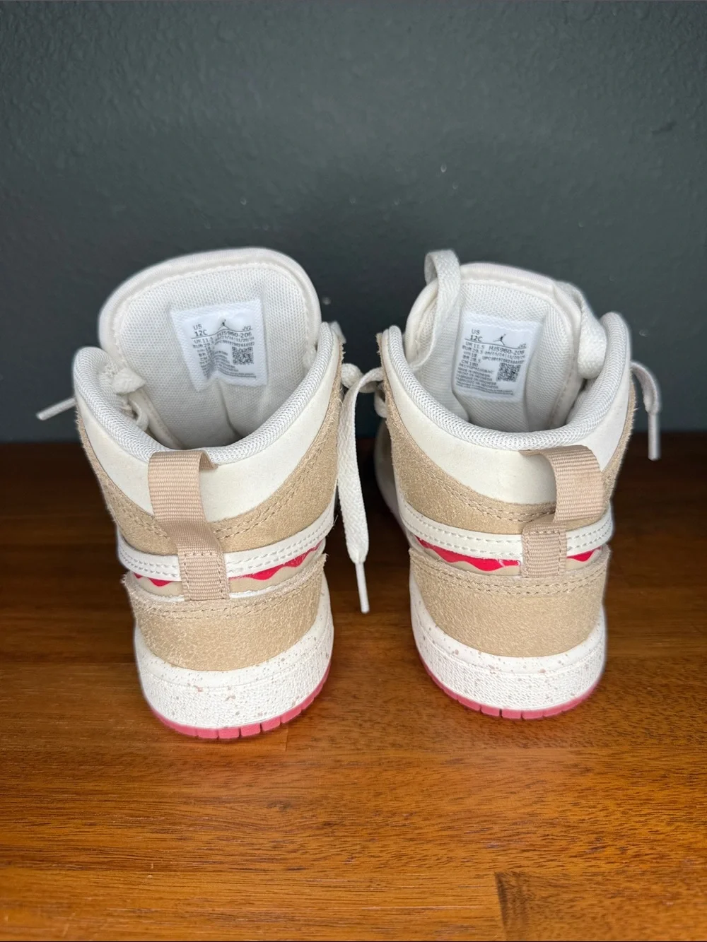 Nike Jordan 1 Mid-Top Sneakers in Beige, White & Pink